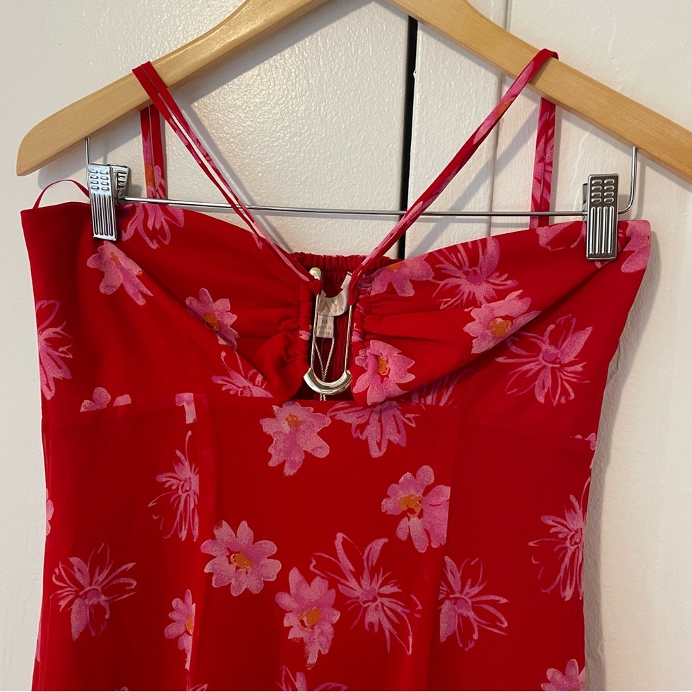 COPY - Wayf Dress - Picture 5 of 5